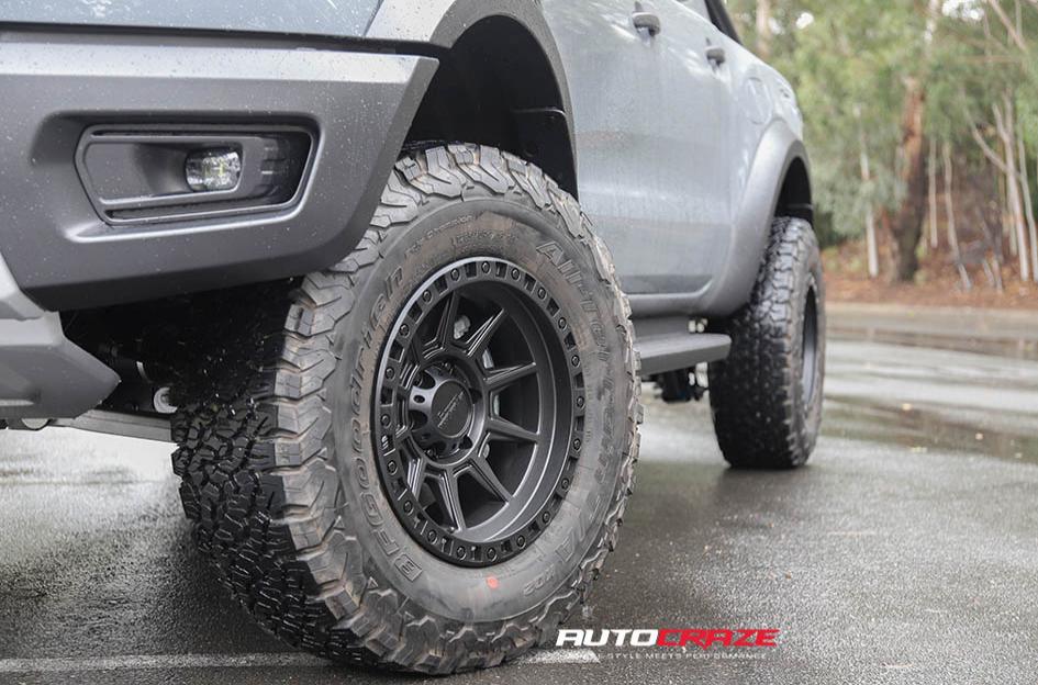 FORD RANGER RAPTOR AX202 CAST IRON BLACK